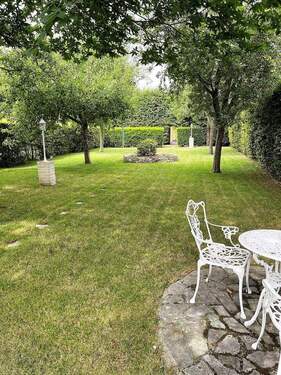 Garten - 1 Zimmer Mehrfamilienhaus, Wohnhaus in Dortmund