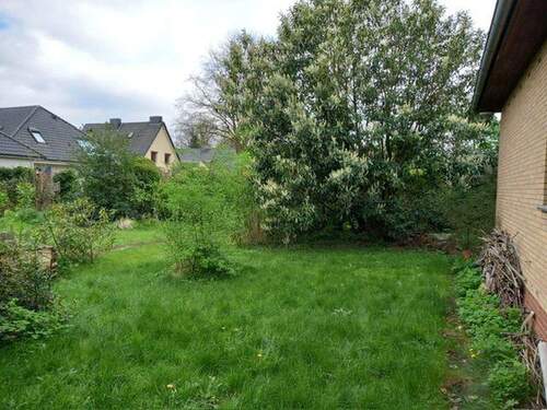 Garten hinterm Haus - 