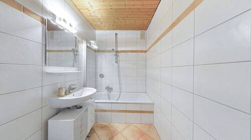 Badezimmer_1b - 