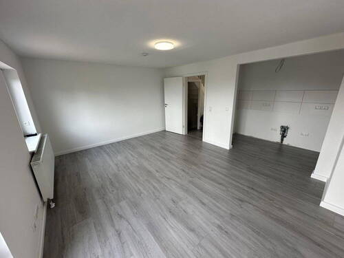 8. Wohnzimmer 2 - 