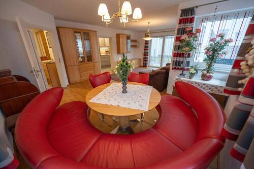 Wohn- / Eszimmer - 2 Zimmer Etagenwohnung zur Miete in Landshut