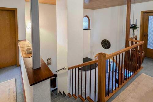 Galerie (2) - 7 Zimmer Einfamilienhaus zum Kaufen in Wilhelmshaven