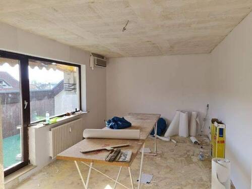 Wohnbereich - Etagenwohnung mit 71,00 m&sup2; in Karlsruhe zur Miete