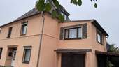 Straßenseite - 5 Zimmer Doppelhaushälfte in Radeberg