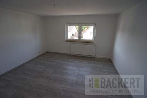 Wohnzimmer - Etagenwohnung mit 86,00 m² in Altenkunstadt zur Miete