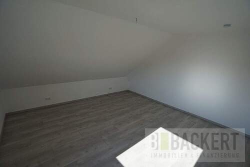 Schlaf-/Kinderzimmer - 