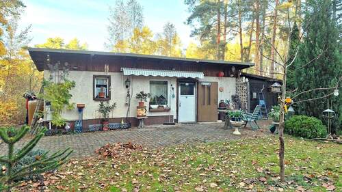 08 Bungalow Front.jpg - 