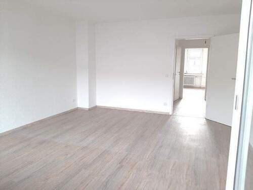 Wohnzimmer/Teilansicht - Etagenwohnung mit 84,00 m&sup2; in Duisburg zur Miete