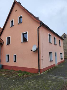 Haus 1 - 5 Zimmer Einfamilienhaus in Igensdorf