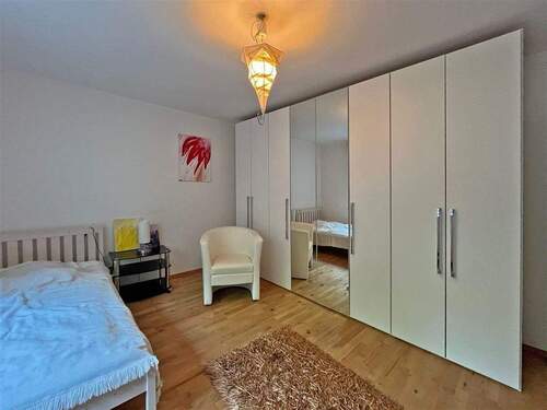 Wohnen - 1 Zimmer Etagenwohnung in Grevenbroich