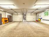 Garage - 