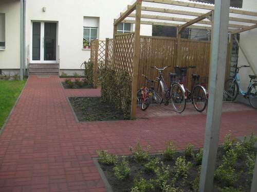 Fahrradabstellplatz außen - 