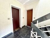 Blick auf die Wohnungseingangstür - 