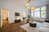 Wohnzimmer - 8 Zimmer Etagenwohnung in Berlin