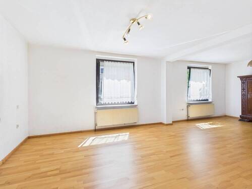 Wohnen - Einfamilienhaus mit 118,00 m² in Püttlingen zum Kaufen