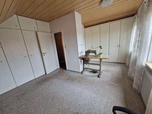 OG Hauptzimmer Büro Schlaf - 