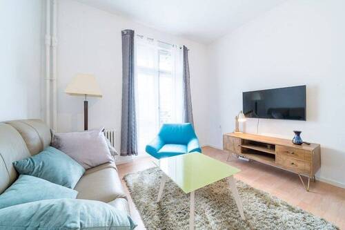 1.jpg - Modern möbliertes 2 Zimmer Wohnung