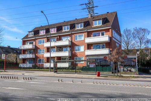 Straßenseite - 2 Zimmer Etagenwohnung in Hamburg
