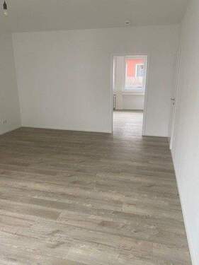 Schlafzimmer - 3 Zimmer Etagenwohnung zur Miete in Köln