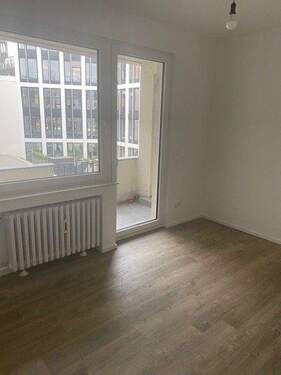 Arbeits-/Kinderzimmer - Etagenwohnung mit 88,00 m² in Köln zur Miete