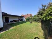 Gemeinschaftsgarten mit Freisitz - 