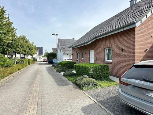 Anliegerstraße - 
