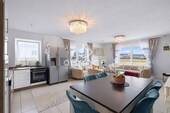 Wohnzimmer - 4 Zimmer Etagenwohnung zum Kaufen in Burglengenfeld