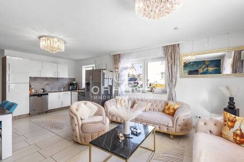 Wohnzimmer Ansicht 3 - 4 Zimmer Etagenwohnung in Burglengenfeld