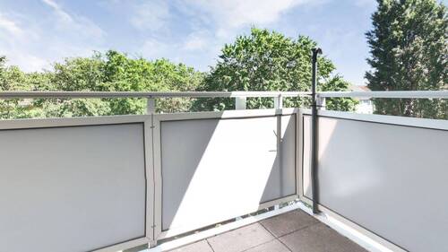 Balkon - 5 Zimmer Etagenwohnung zum Kaufen in Köln