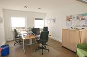 weiters Büro/Praxisraum/Zimmer - 
