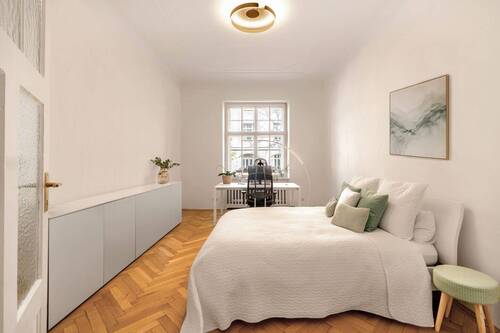 Flexibel einsetzbares Zimmer, Schlaf- oder Arbeitszimmer. - 