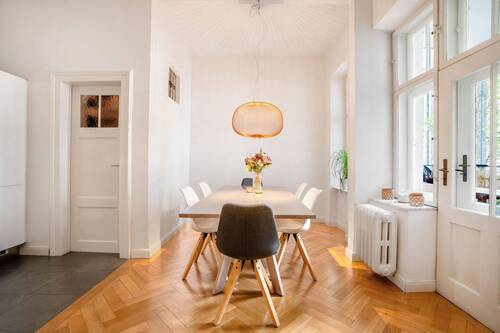 Einladender Essbereich. - 3 Zimmer Etagenwohnung in München