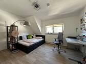 1 Raum 2 - Gemütliches Nest in Dortmund-Hombruch Helle und freundliche DG-Wohnung im Zentrum