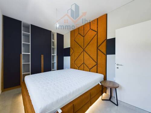 Eilternschlafzimmer - Möblierte 3-Zimmer-Wohnung mit Balkon und Meerblick - mitten in Zadar! Kroatien!