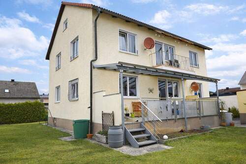 Bild 2 - 6 Zimmer Mehrfamilienhaus, Wohnhaus zum Kaufen in Mantel