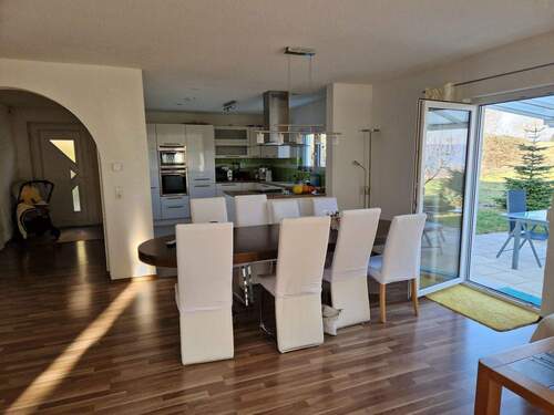 Esstisch 2.60 m lang - 4 Zimmer Einfamilienhaus in Bad Säckingen