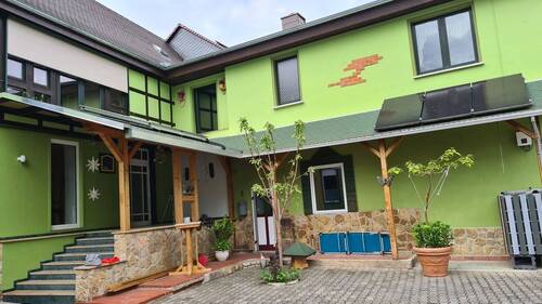 Hauseingangsbereich - Einfamilienhaus mit 216,00 m&sup2; in Bad Sulza zum Kaufen