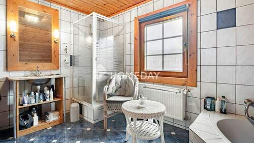 1. OG Badezimmer 2 - 