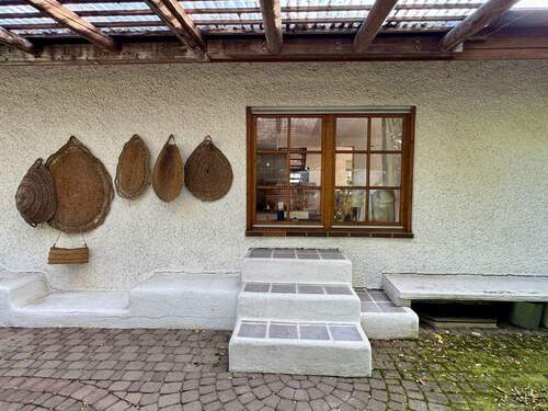 Überdachter Sitzplatz - 