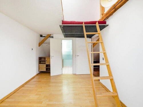 Kl. Zimmer DG mit Empore - 