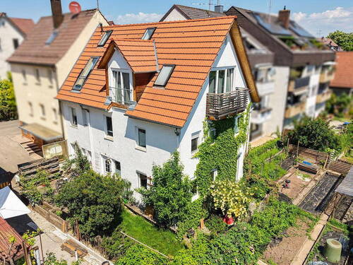 Haus Bild 2 - 6 Zimmer Doppelhaushälfte zum Kaufen in Stuttgart