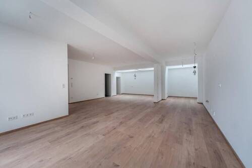 DSF02671-HDR.JPG - 2 Zimmer Etagenwohnung zur Miete in Villingen-Schwenningen