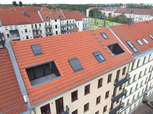 Loggia im Dachgeschoss - Mehrfamilienhaus, Wohnhaus in Leipzig zum Kaufen