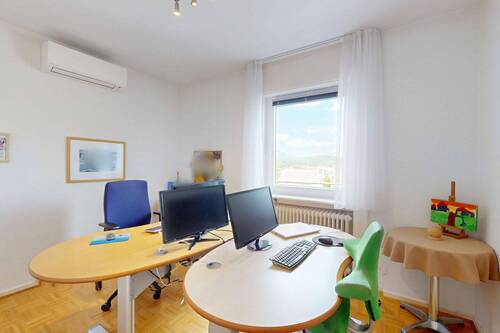 Arbeitszimmer - 