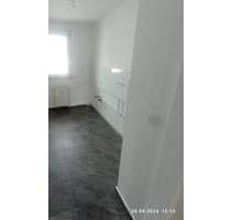 4 Zimmer Wohnung mit Balkon - 490,00&nbsp;EUR Kaltmiete, ca.&nbsp; 70,00&nbsp;m&sup2;&nbsp;Wohnfl&auml;che in Bitterfeld-Wolfen (PLZ: 06766)