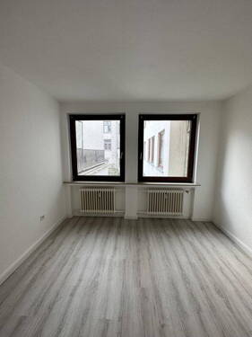 Bild 2 - 2 Zimmer Etagenwohnung zur Miete in Bremen