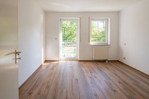 Eltern Musterfoto 1 - 