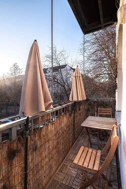 Balkon mit Süd-Ausrichtung - 