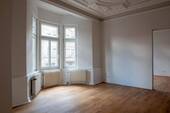Mittleres Vorderzimmer - Eine frische Leinwand wartet auf Sie - Büro oder Praxisräume mit Gestaltungsspielraum