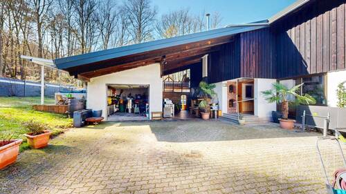 Garten-Hof-Terrassen - 